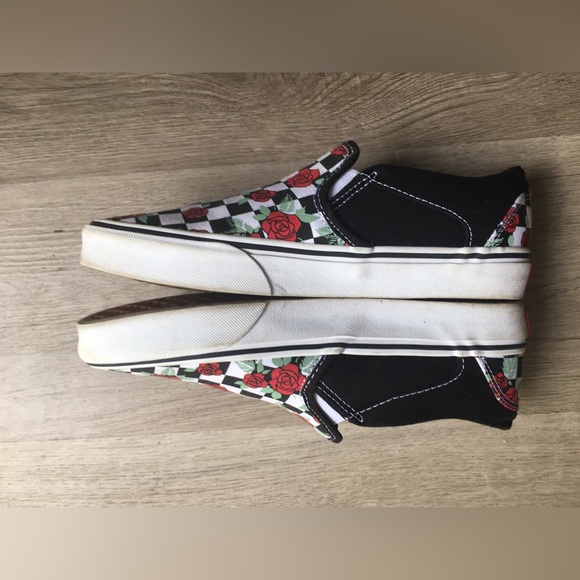 Vans Asher Checkerboard Roses Slip-On Women’s Size 7 - Picture 9 of 15